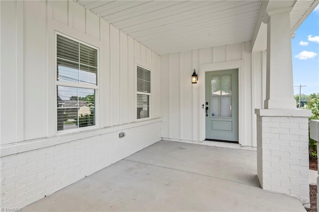 2109 Freeman St, Winston-Salem, NC 27127 - entrance to property with board and batten siding