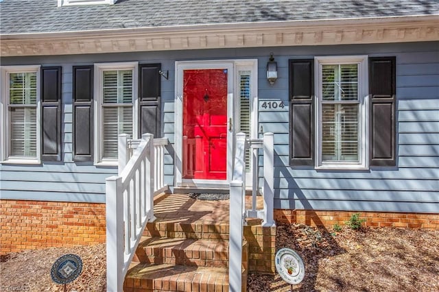 4104 Moss Brook Dr, Winston-Salem, NC 27127 - doorway to property featuring a shingled roof