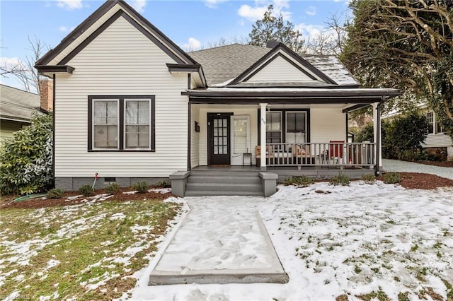 view of front of house featuring a porch