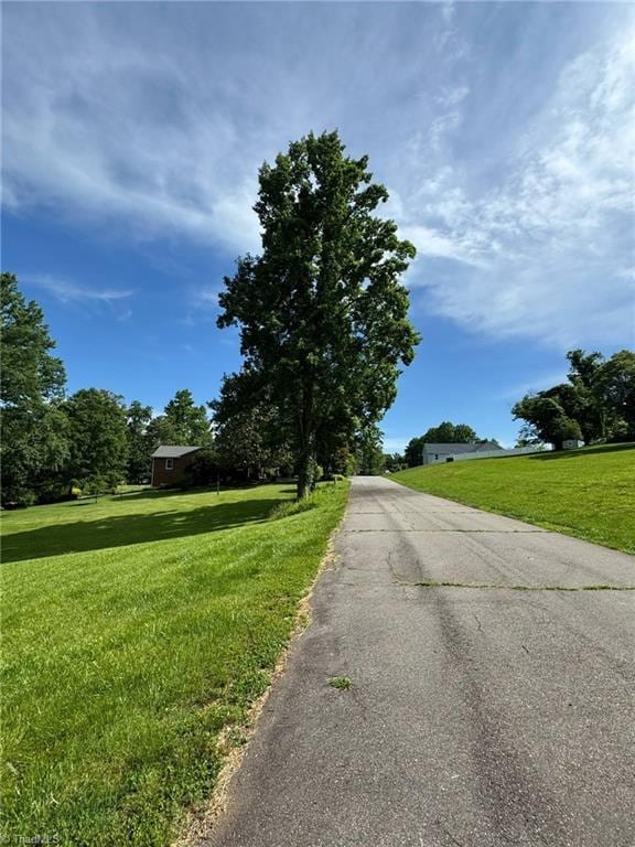 000 S Brenhaven Dr, Elkin, NC 28621