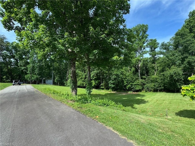 000 S Brenhaven Dr, Elkin, NC 28621