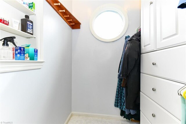 view of spacious closet