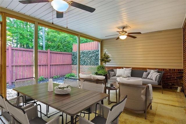 3985 Valley Ct Unit B, Winston-Salem, NC 27106 - fenced backyard featuring a ceiling fan, outdoor lounge area, and outdoor dining area