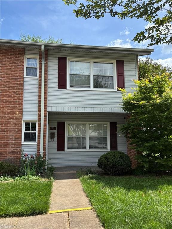 view of townhome / multi-family property
