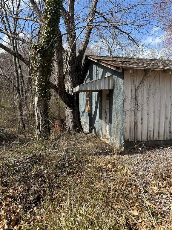 view of outbuilding with an outdoor structure