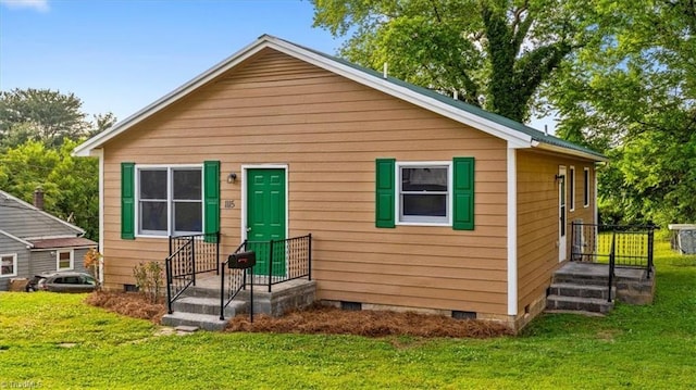 1115 Wachovia St, Winston-Salem, NC 27101 - bungalow with crawl space and a front yard