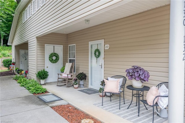 130 W Brick Walk Ct, Mocksville, NC 27028 - view of exterior entry