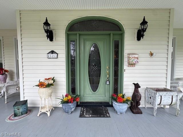 526 Bob Rainey Trl, Burlington, NC 27217 - entrance to property featuring covered porch
