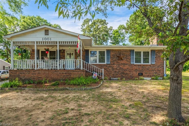 view of front of house featuring covered porch