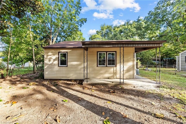 exterior space featuring fence