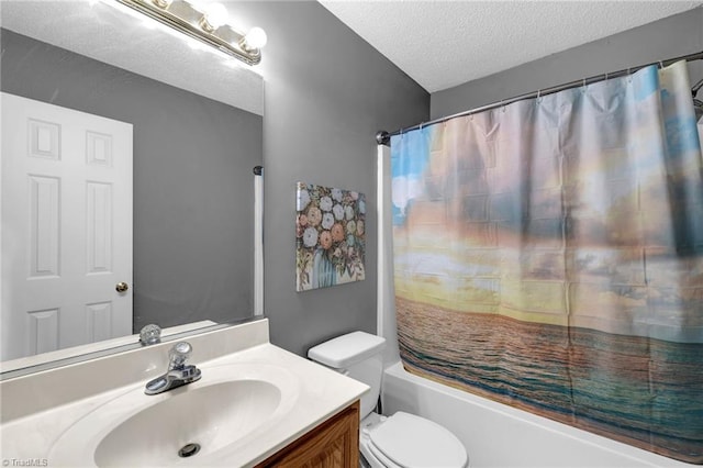 bathroom with shower / tub combo with curtain, toilet, a textured ceiling, and vanity