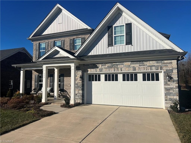 view of front of home with covered porch