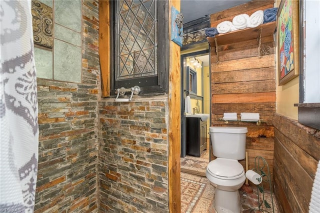 238 Maple St, King, NC 27021 - bathroom featuring toilet and vanity