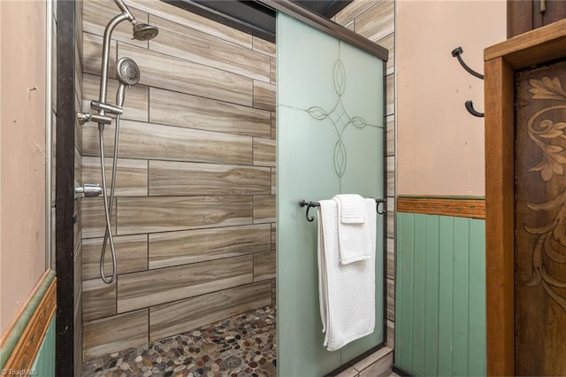 238 Maple St, King, NC 27021 - full bath featuring a tile shower
