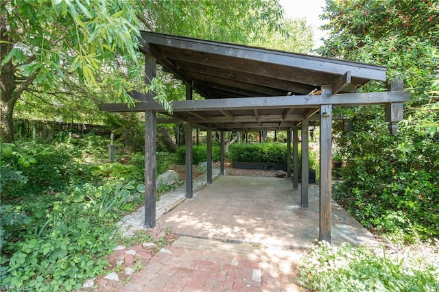 238 Maple St, King, NC 27021 - view of parking / parking lot