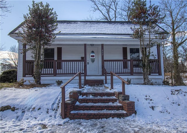 view of front of home featuring covered porch