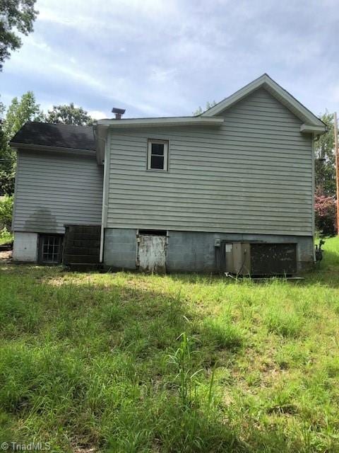 view of back of house