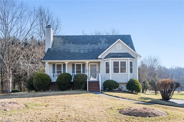 view of front of property featuring a porch and a front yard