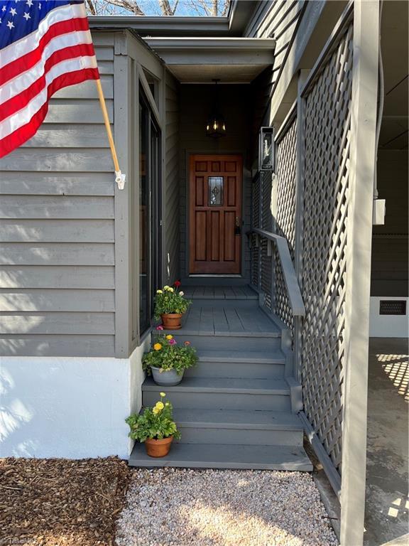 view of doorway to property