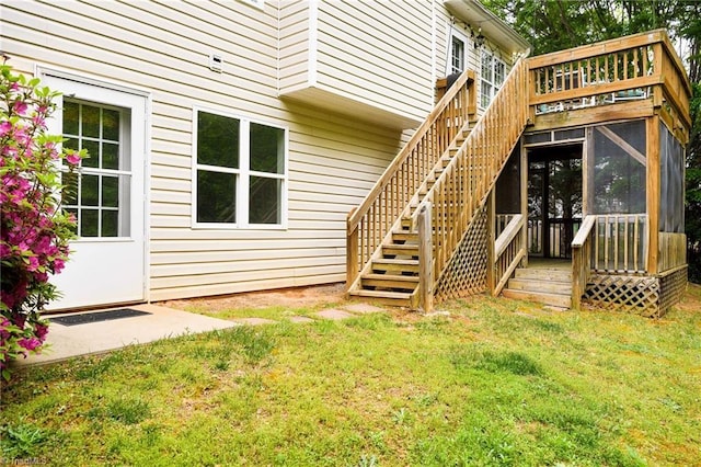 5711 Beaver Pond Trl, Pfafftown, NC 27040 - exterior space with a deck and a yard