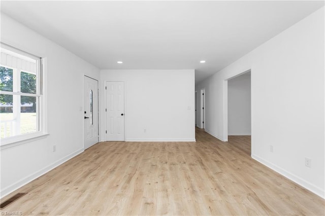 2282 Valewood Dr, Asheboro, NC 27205 - unfurnished room featuring light wood-style flooring and recessed lighting