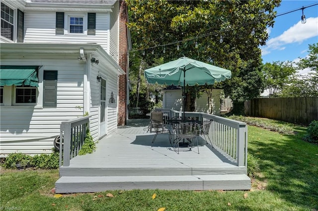 17 E Main St, Thomasville, NC 27360 - wooden deck featuring outdoor dining area