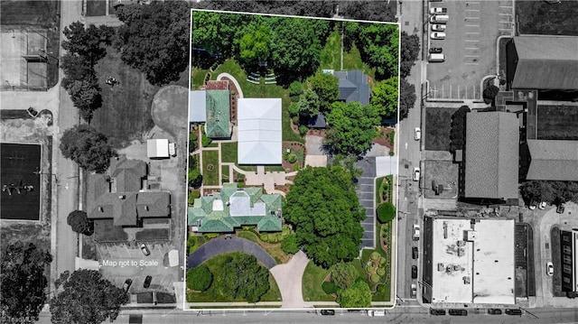 17 E Main St, Thomasville, NC 27360 - aerial view of property and surrounding area with property boundaries highlighted