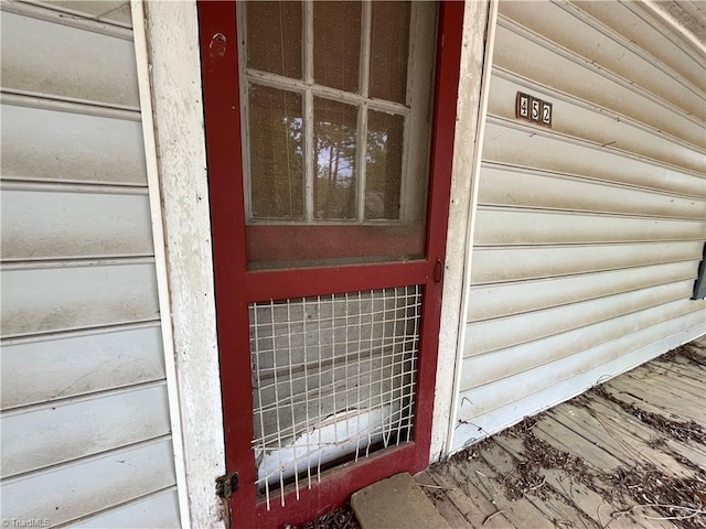 view of property entrance