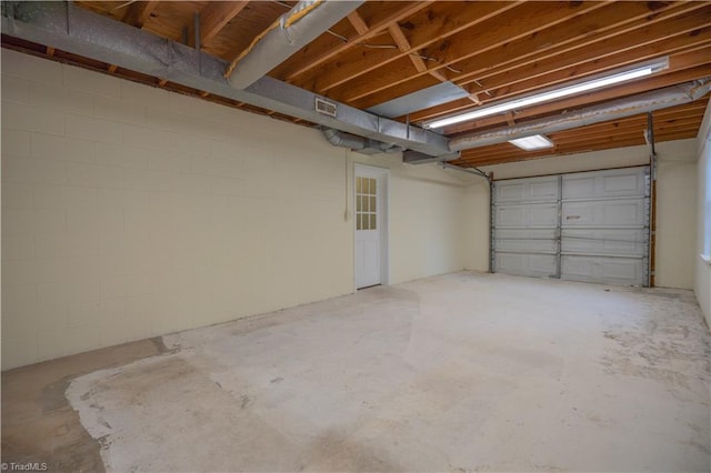 804 W 4th Ave, Lexington, NC 27292 - garage featuring visible vents
