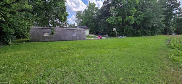 3613 Mcconnell Rd, Greensboro, NC 27405 - view of green lawn