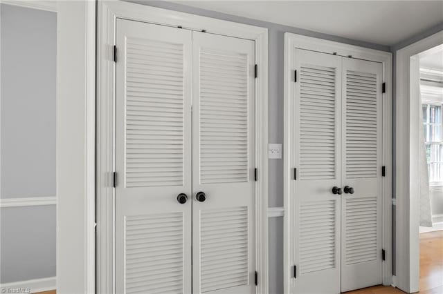 319 Hanover Arms Ct, Winston-Salem, NC 27104 - detailed view of wood finished floors and baseboards