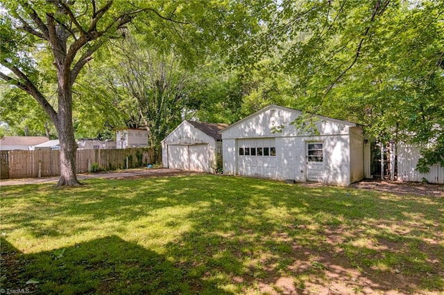 1900 Peachtree St, Winston-Salem, NC 27107 - view of yard featuring a garage and an outdoor structure
