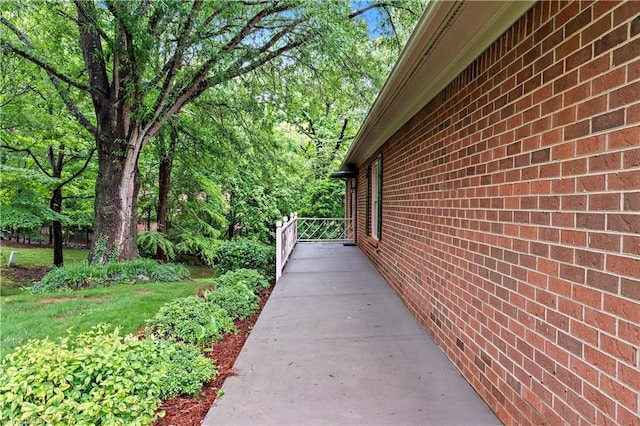 881 Brookleigh Ct, Winston-Salem, NC 27104 - view of side of home featuring brick siding