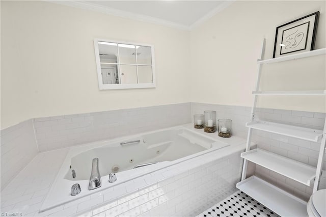 4548 Fernhaven Cir, Winston-Salem, NC 27104 - full bath with a whirlpool tub, toilet, and ornamental molding