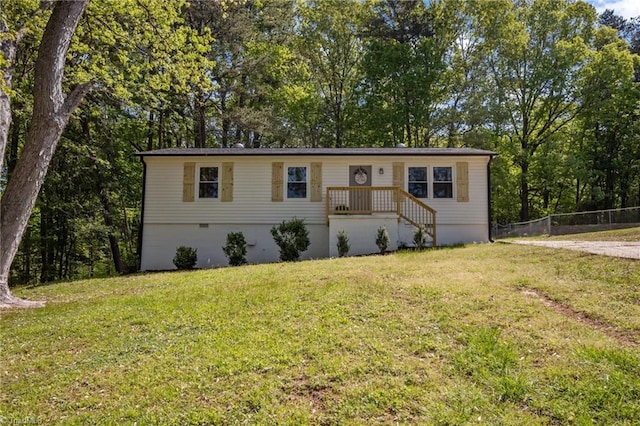 120 King Charles Rd, Hillsborough, NC 27278 - ranch-style home featuring a front lawn, fence, and crawl space
