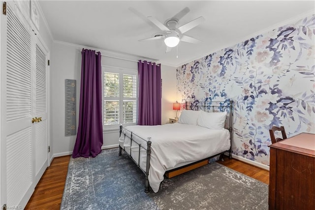 1603 Ilchester Ct, Greensboro, NC 27408 - bedroom featuring crown molding, wood finished floors, and a ceiling fan