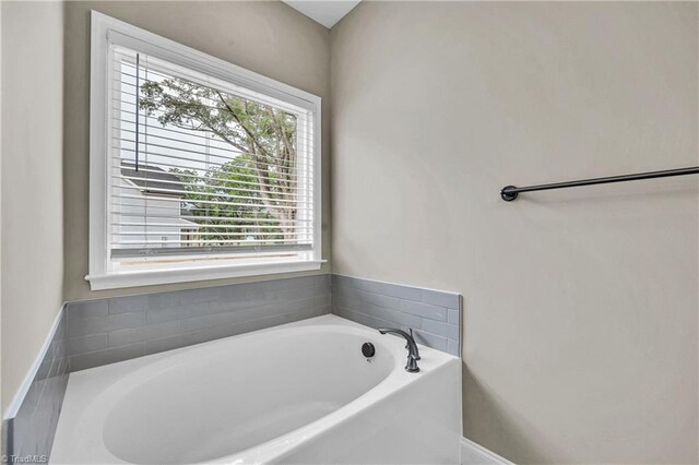 1333 Union Cross Rd, Kernersville, NC 27284 - full bathroom featuring healthy amount of natural light and a garden tub