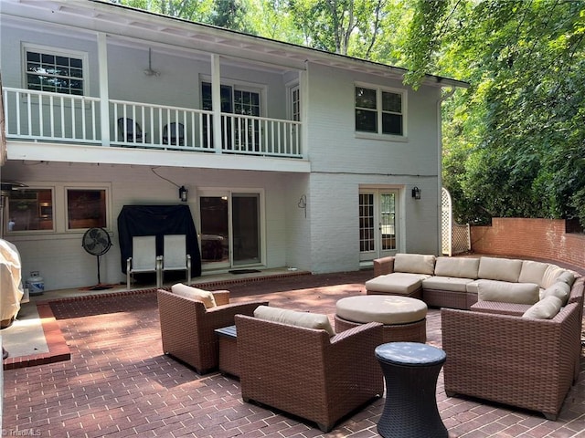 590 Knob View Dr, Winston-Salem, NC 27104 - patio / terrace featuring an outdoor hangout area and a patio