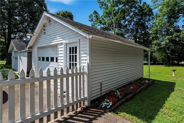 7090 Reynolda Rd, Pfafftown, NC 27040 - view of detached garage