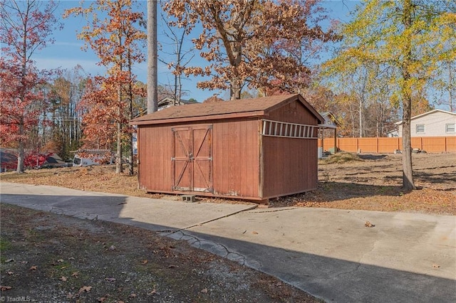 view of outdoor structure