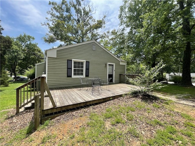 2820 Shady Lawn Dr, Greensboro, NC 27408 - rear view of house with a deck