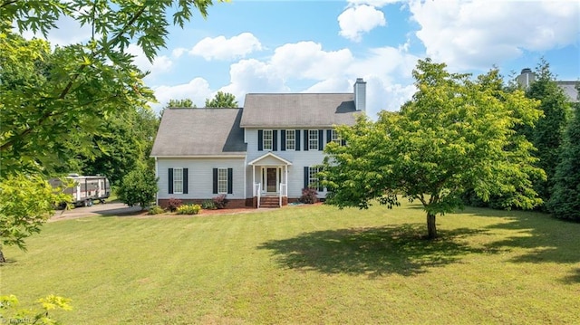 131 Hickory Creek Ct, Winston-Salem, NC 27107 - colonial house with a chimney and a front yard