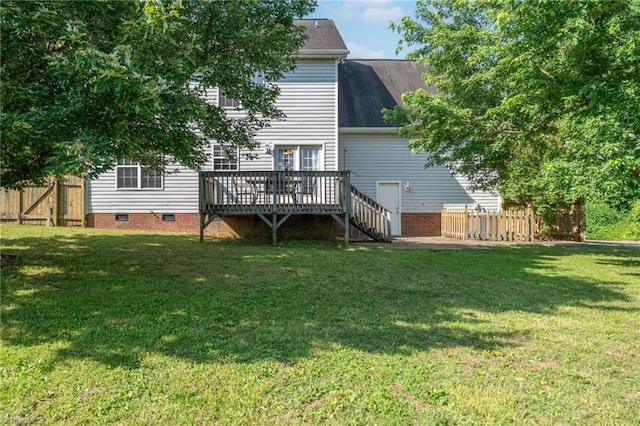 131 Hickory Creek Ct, Winston-Salem, NC 27107 - rear view of property featuring a deck, stairs, and crawl space