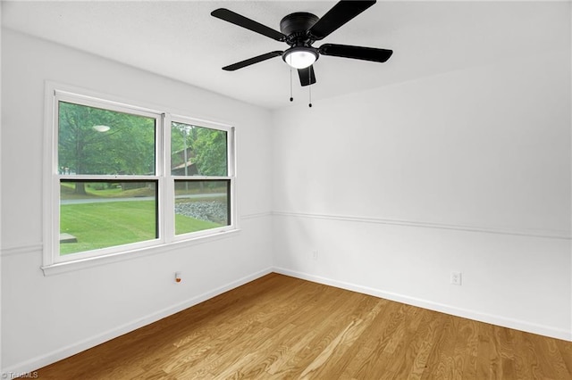 3114 Rockingham Rd, High Point, NC 27265 - spare room featuring light wood-style floors and ceiling fan