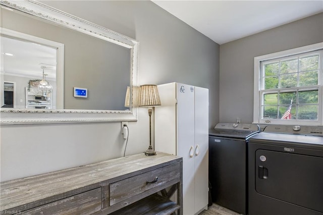 1317 Longcreek Dr, High Point, NC 27262 - laundry area featuring washing machine and dryer