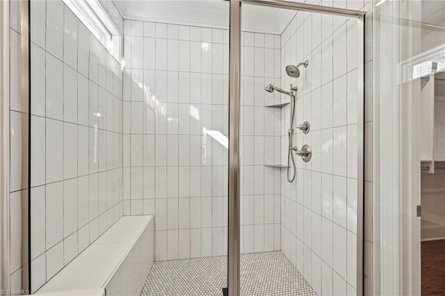 full bathroom featuring a stall shower