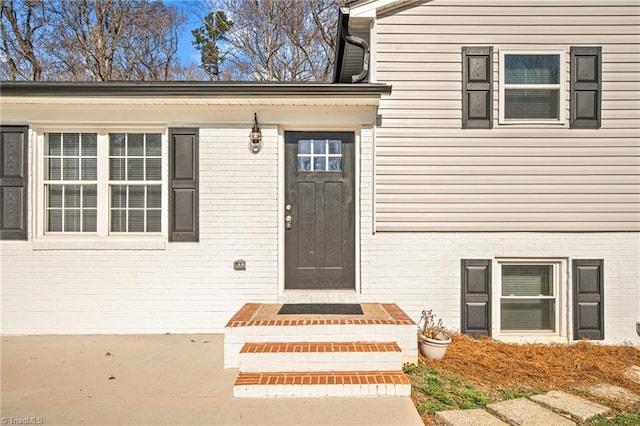 view of entrance to property