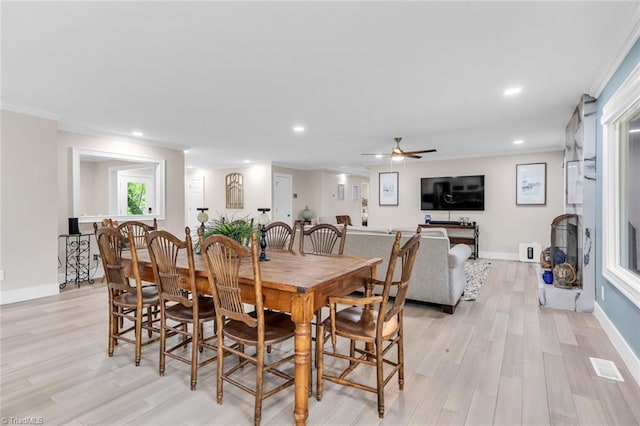 104 Shawnee Cir, Lexington, NC 27295 - dining area with recessed lighting, crown molding, light wood-type flooring, and ceiling fan
