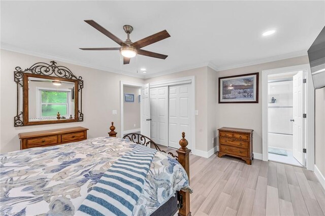 104 Shawnee Cir, Lexington, NC 27295 - bedroom featuring light wood-type flooring, ornamental molding, baseboards, and a closet