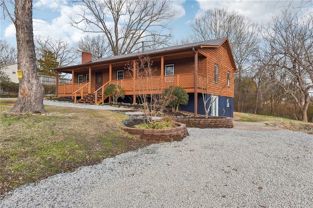 view of front of home with covered porch